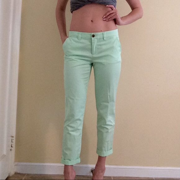 GAP Pants - ✨SALE✨ GAP Broken-in Straight Khakis